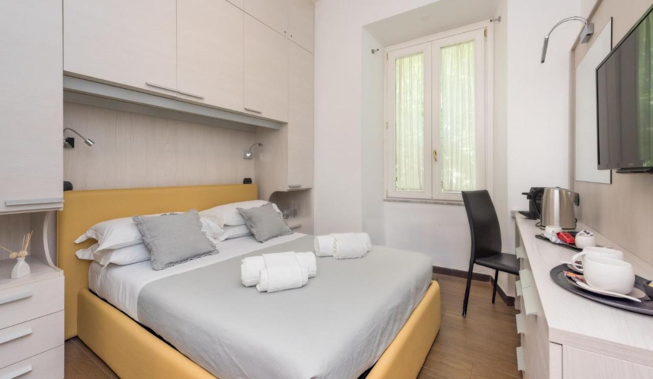 Andenis Tiber House Hotel Rome Bagian luar foto