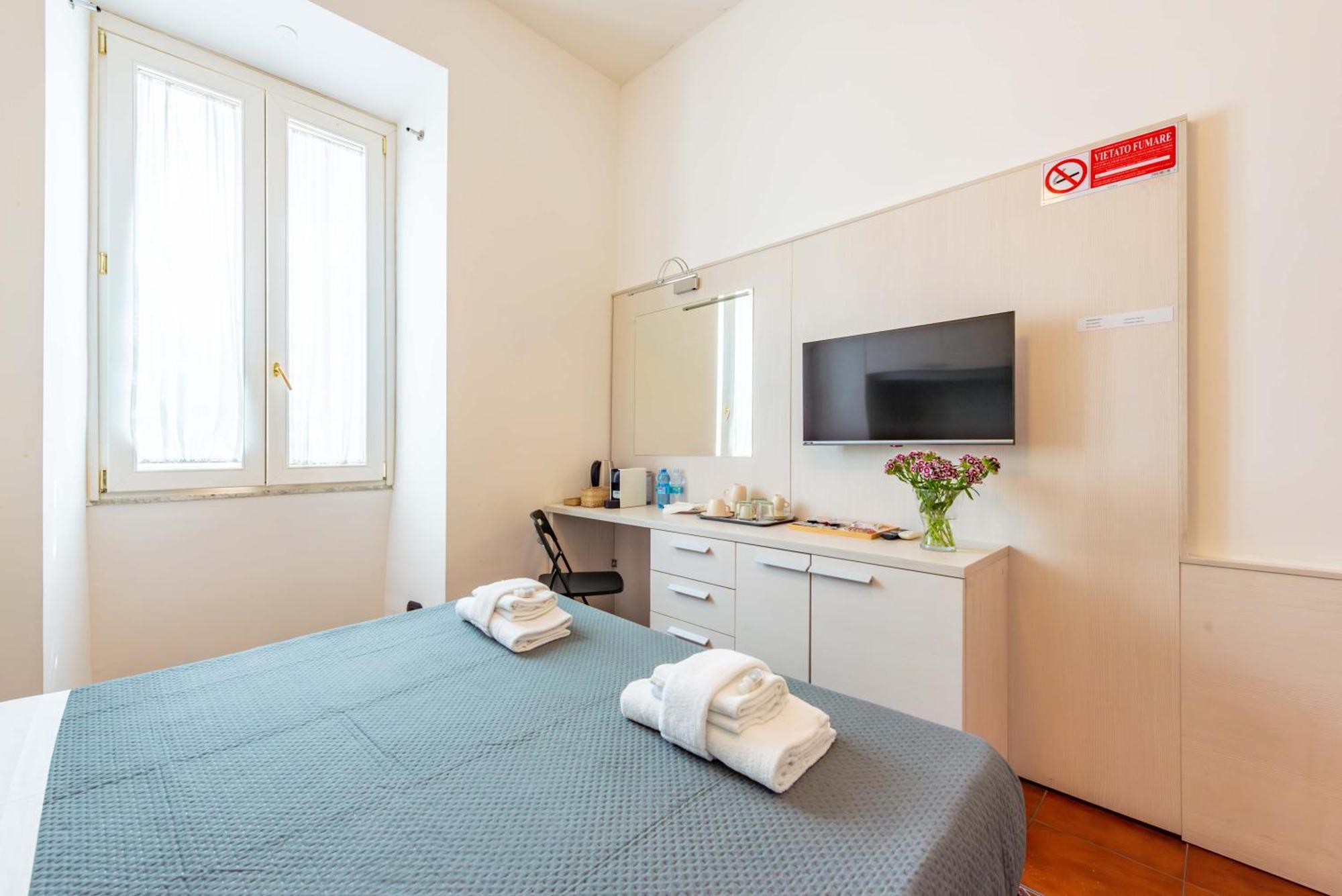 Andenis Tiber House Hotel Rome Bagian luar foto
