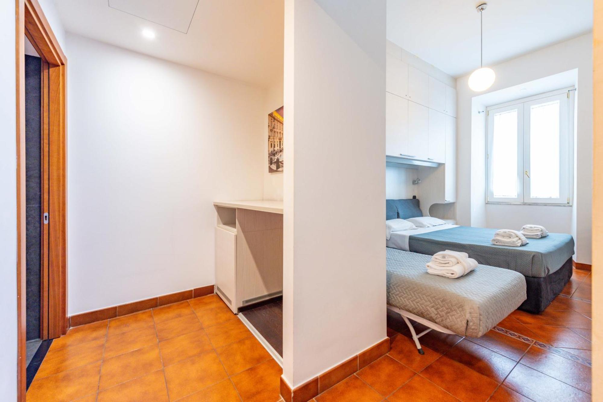 Andenis Tiber House Hotel Rome Bagian luar foto