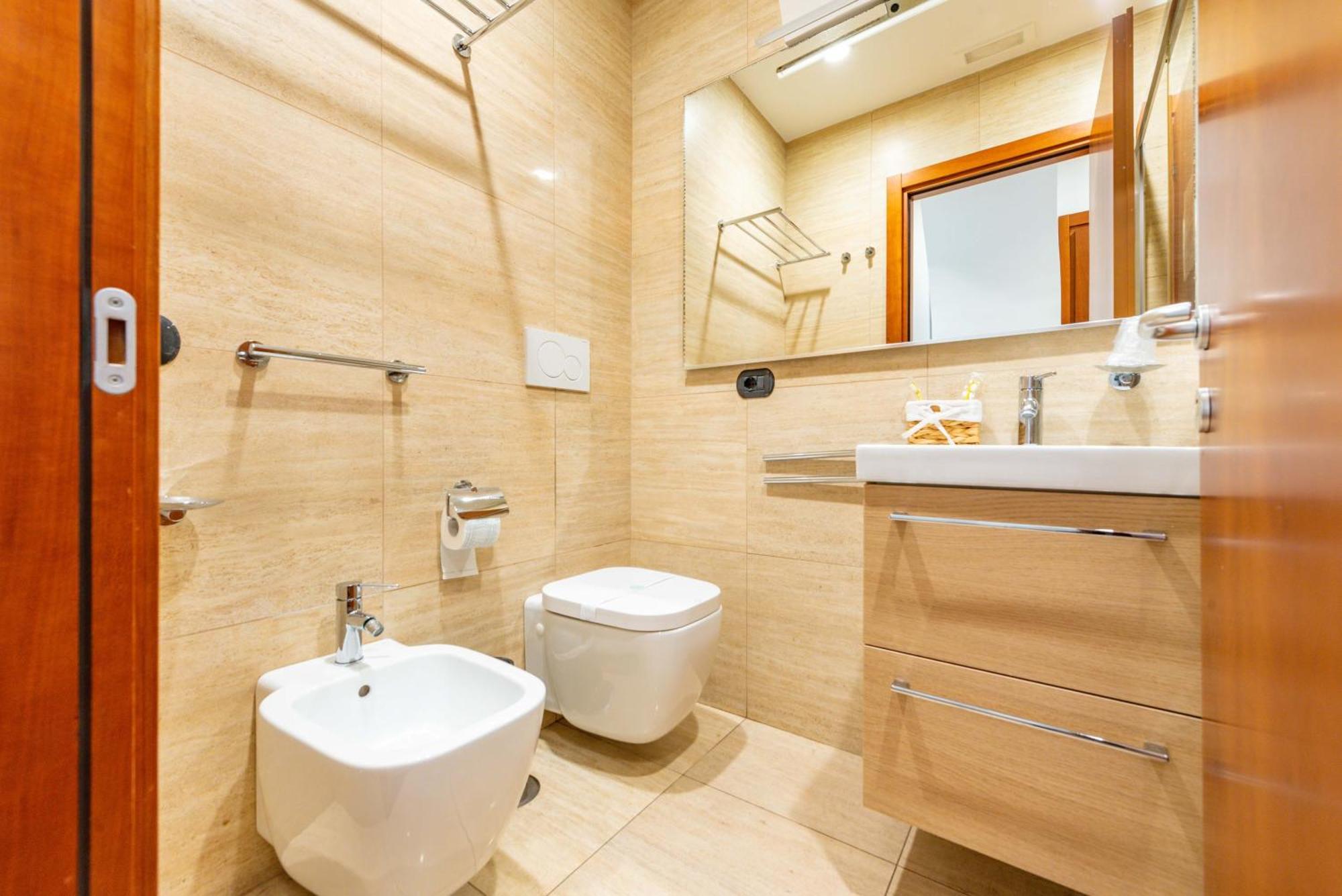 Andenis Tiber House Hotel Rome Bagian luar foto